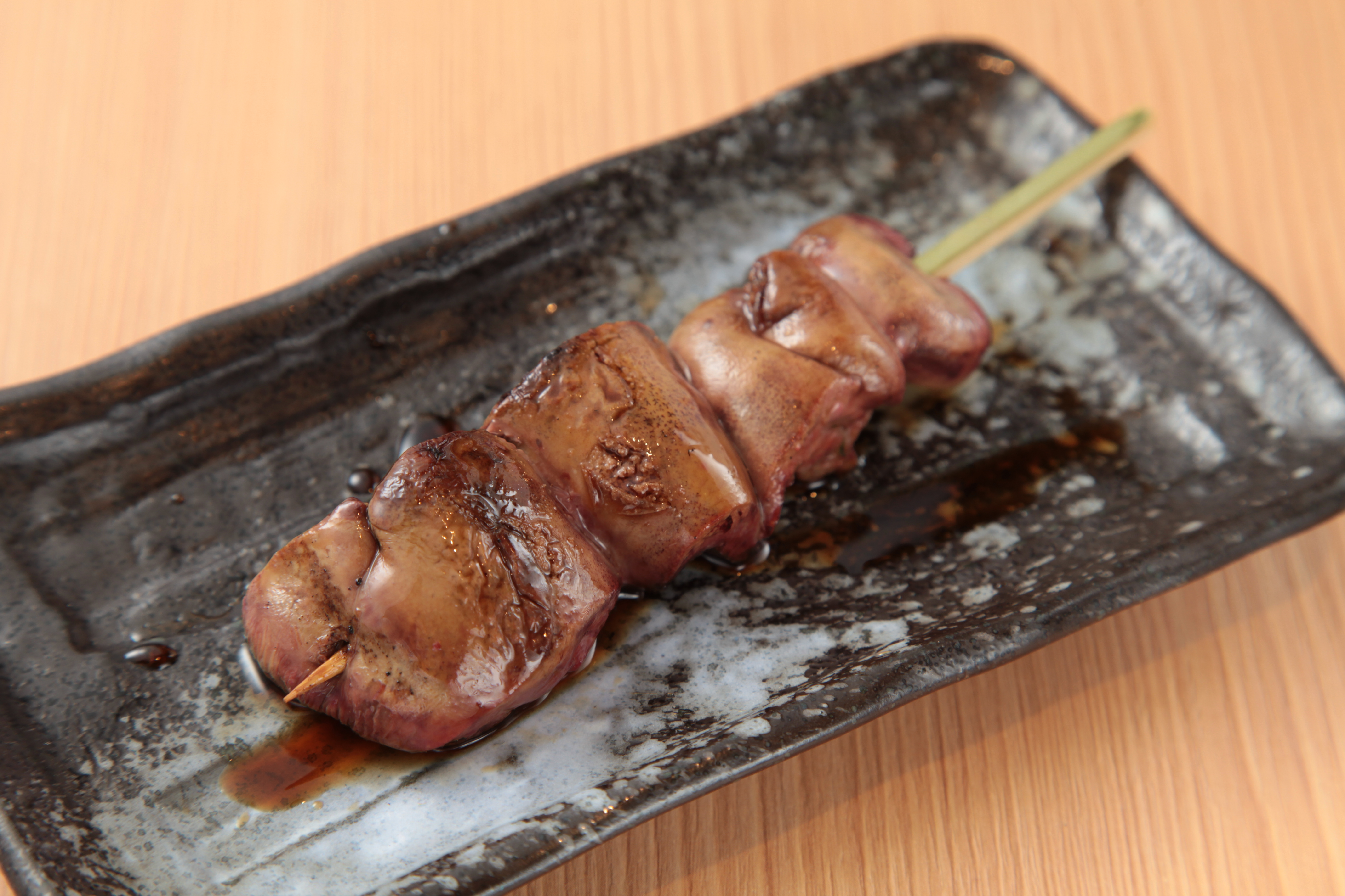 灯 武蔵小杉本店の名物焼き鳥